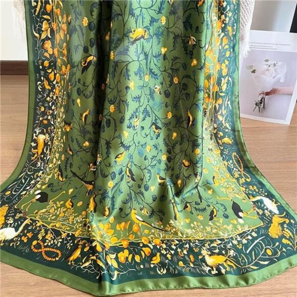 Lightweight Satin Scarves Large Capacity Green - Picture 6 of 7